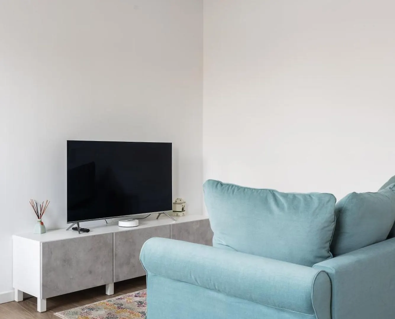 Bilocale Con Balcone Vicino Palazzo Del Ghiaccio Apartment Milan Italy